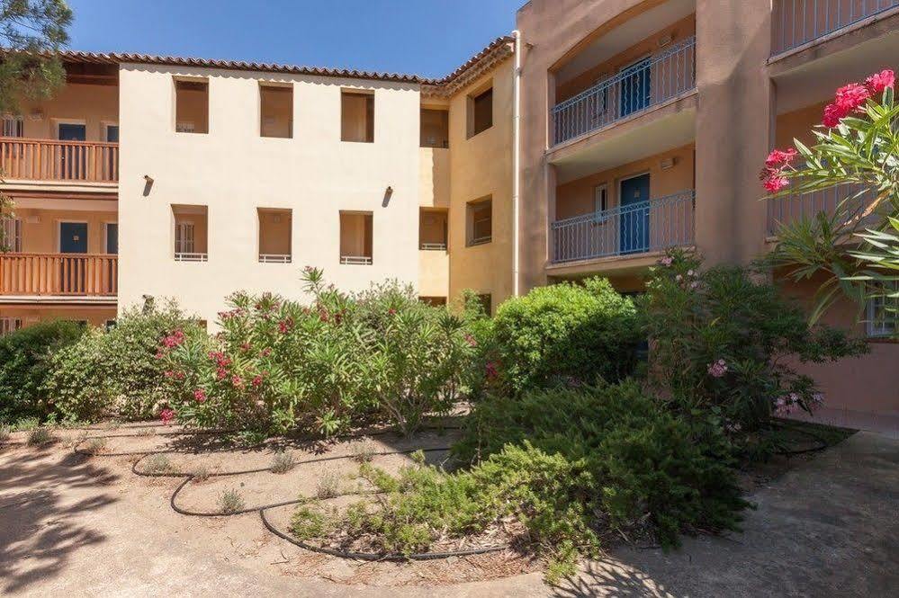 P&V Residence Le Hameau Des Issambrr Сен Максим Екстериор снимка