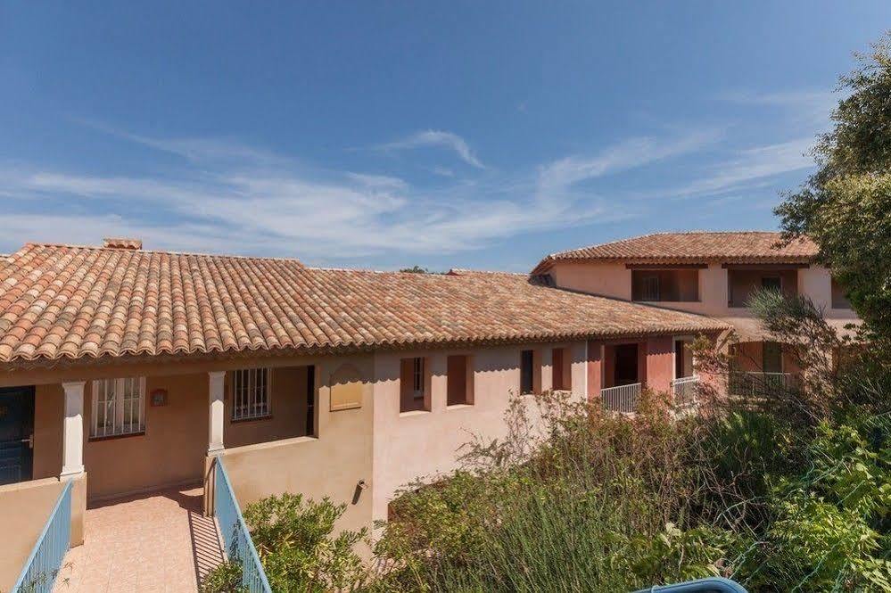P&V Residence Le Hameau Des Issambrr Сен Максим Екстериор снимка