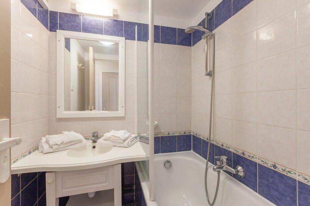 P&V Residence Le Hameau Des Issambrr Сен Максим Екстериор снимка